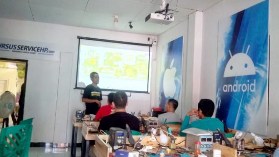 Proses Pembelajaran di Kursus Service HP Lasercom