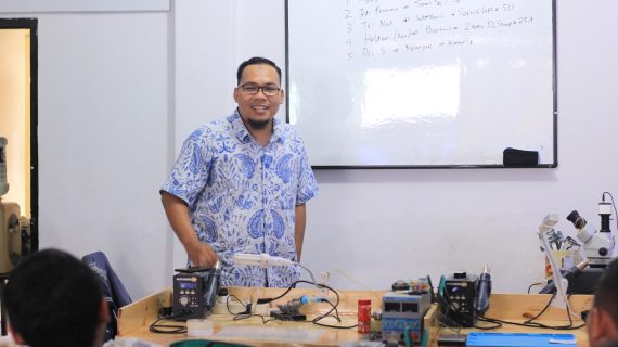 belajar manajemen service hp